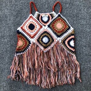 Miss Me crochet fringe tank top size small